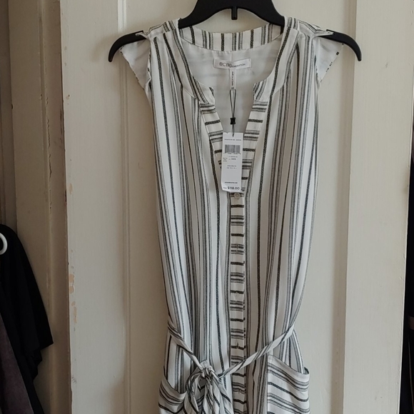 SpHIGH LOW BCBG DRESS - Picture 3 of 7